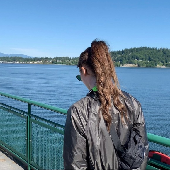 Athleta Dark Green Shimmer Packable Adjustable insulated Parka 💚✈️⛰️🚵‍♀️ - Picture 13 of 13